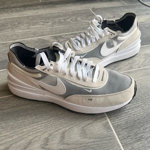 Nike Waffle One Men’s